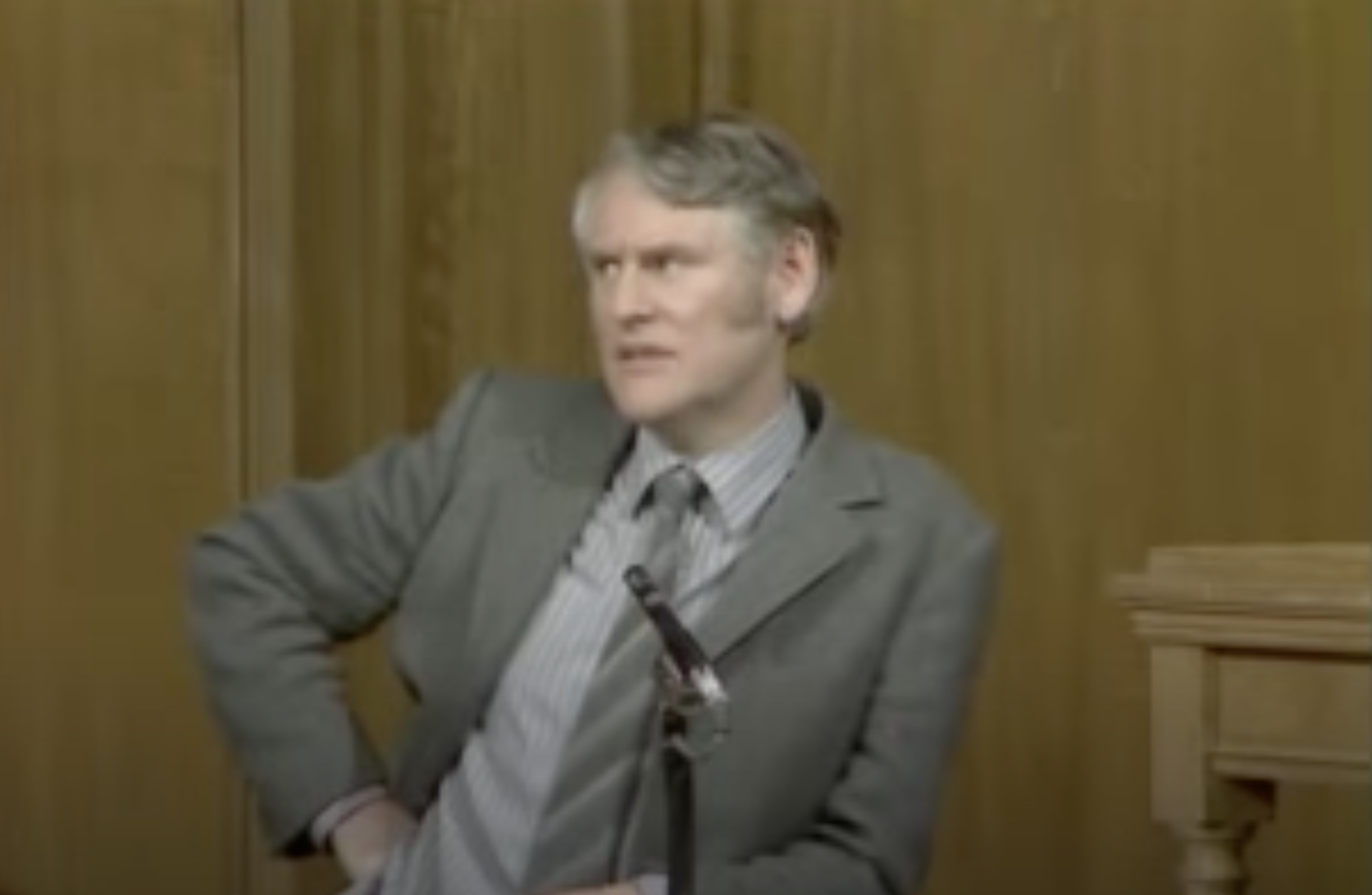 looks to heaven for assistNCE